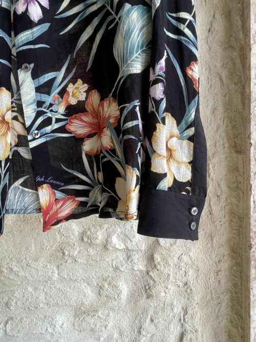 Lilly Hawaii Chic shirt - Image 3